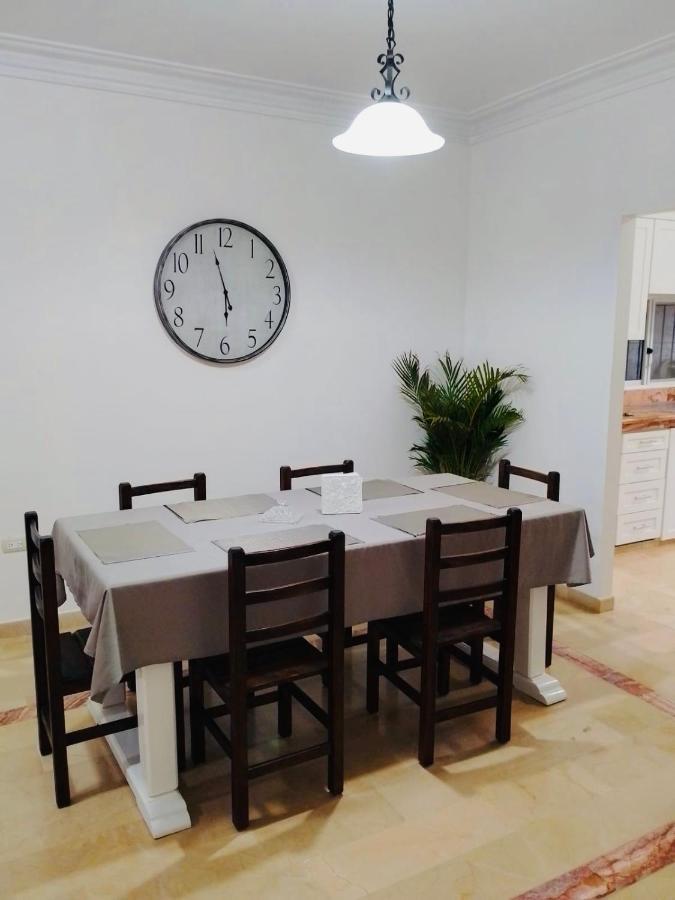 Large 2-Bedroom Apartment, Close To The American Consulate Γκουαγιακίλ Εξωτερικό φωτογραφία